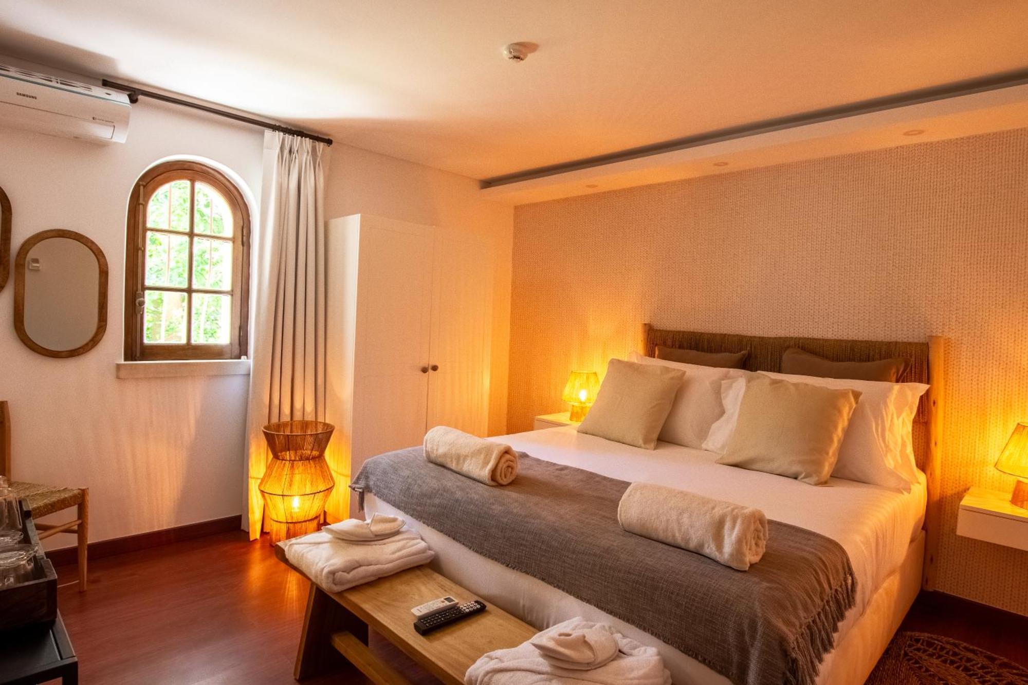 Villa Pietra Estoril Eco Guesthouse ภายนอก รูปภาพ