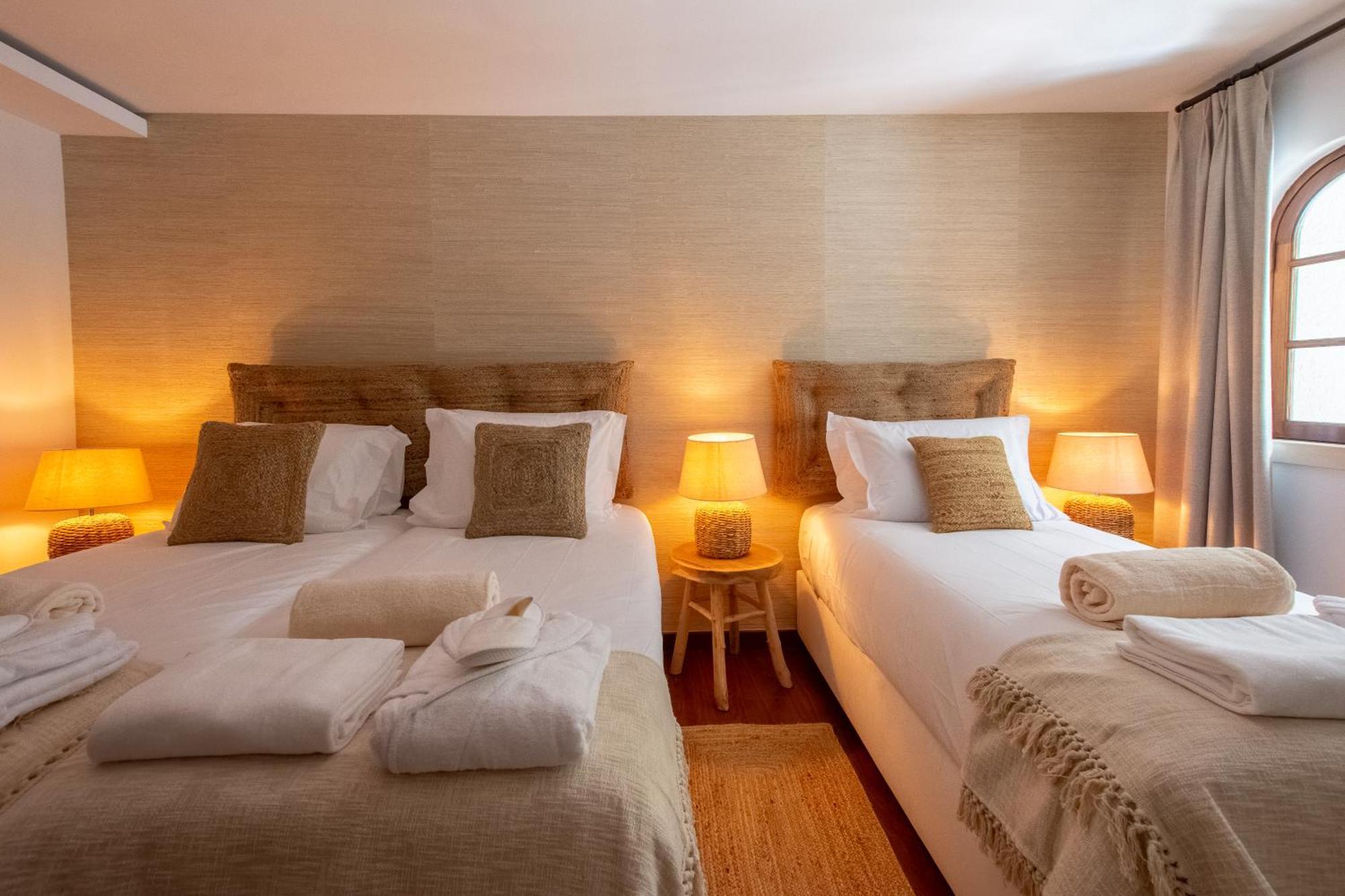 Villa Pietra Estoril Eco Guesthouse ภายนอก รูปภาพ