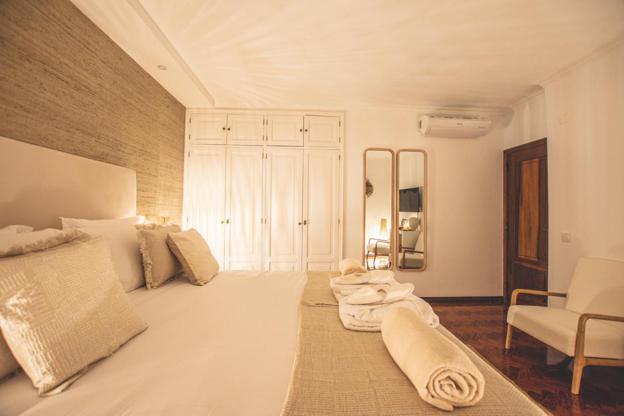 Villa Pietra Estoril Eco Guesthouse ภายนอก รูปภาพ